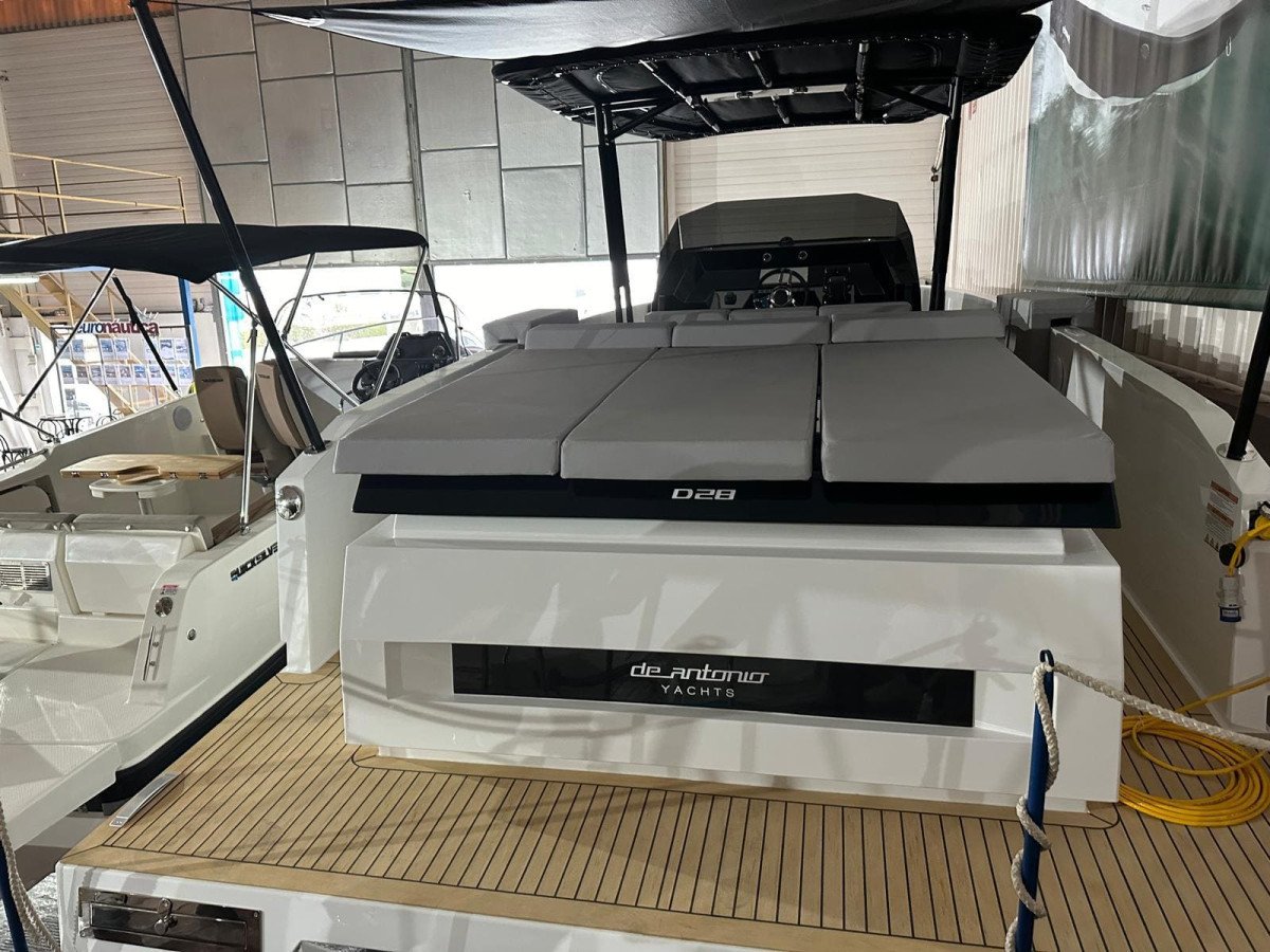 De Antonio Yachts D28 Calpe